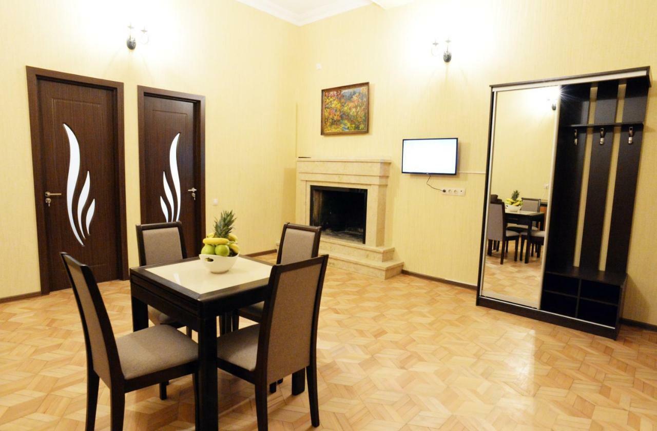 Bees Apartment Tbilisi Ngoại thất bức ảnh